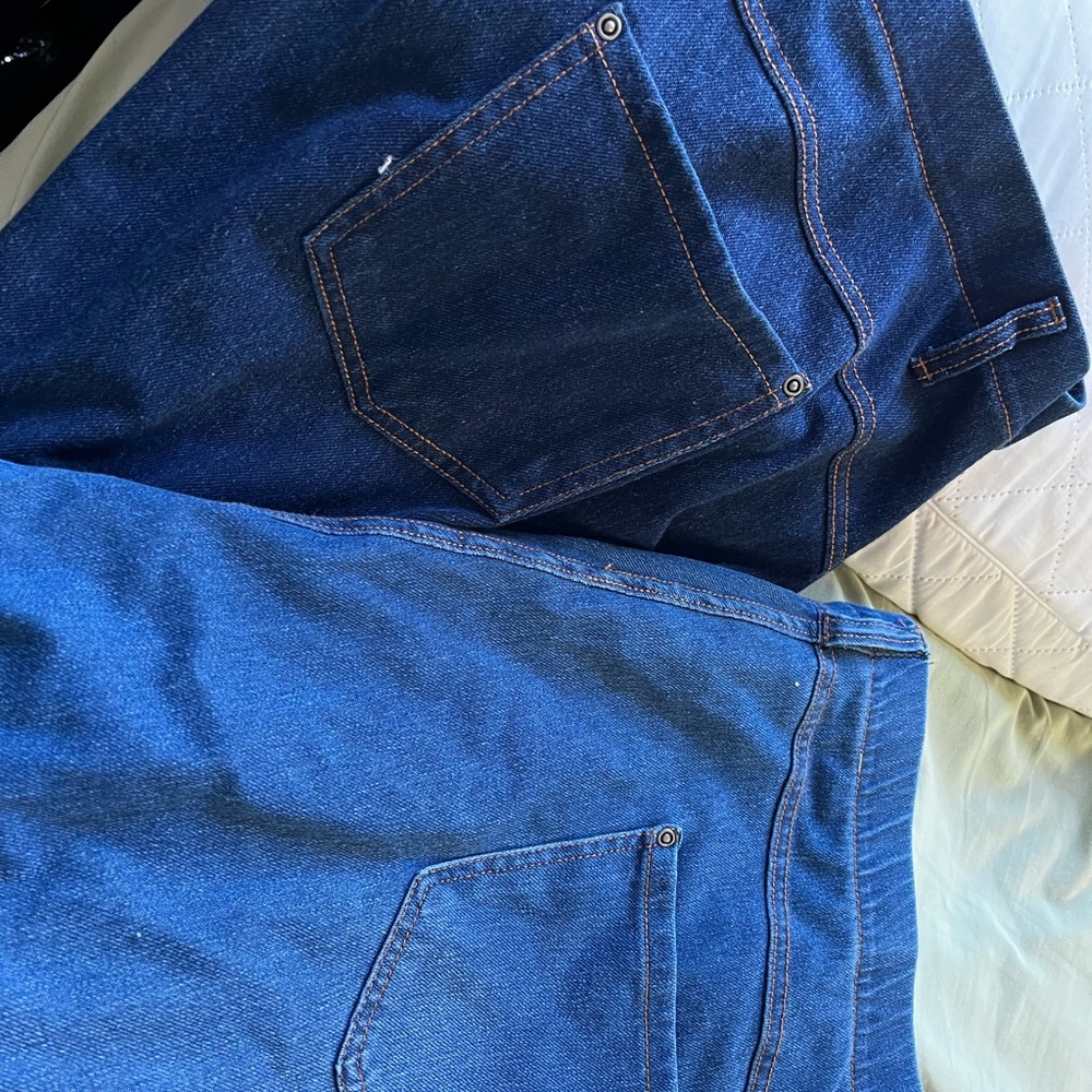 Jean capris brand new with out tags washed and decided not for me